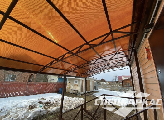 Навес из поликарбонта к дому | Примыкающий навес из поликарбоната над входом в дом №41 - фото 1372