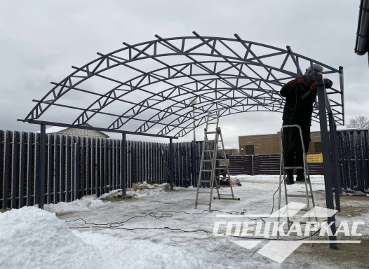 Прочный и просторный навес из поликарбоната для двух автомобилей 7х7 №51 - фото 1463