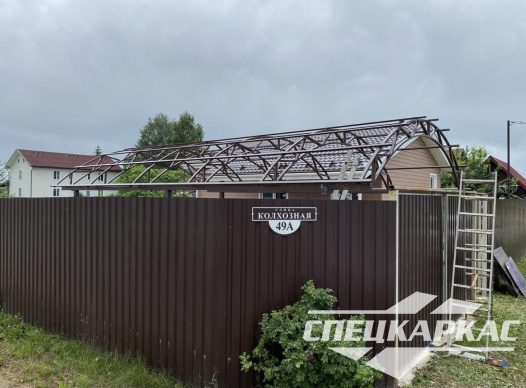 Навес из поликарбоната арочного типа для одного автомобиля №18 - фото 1141